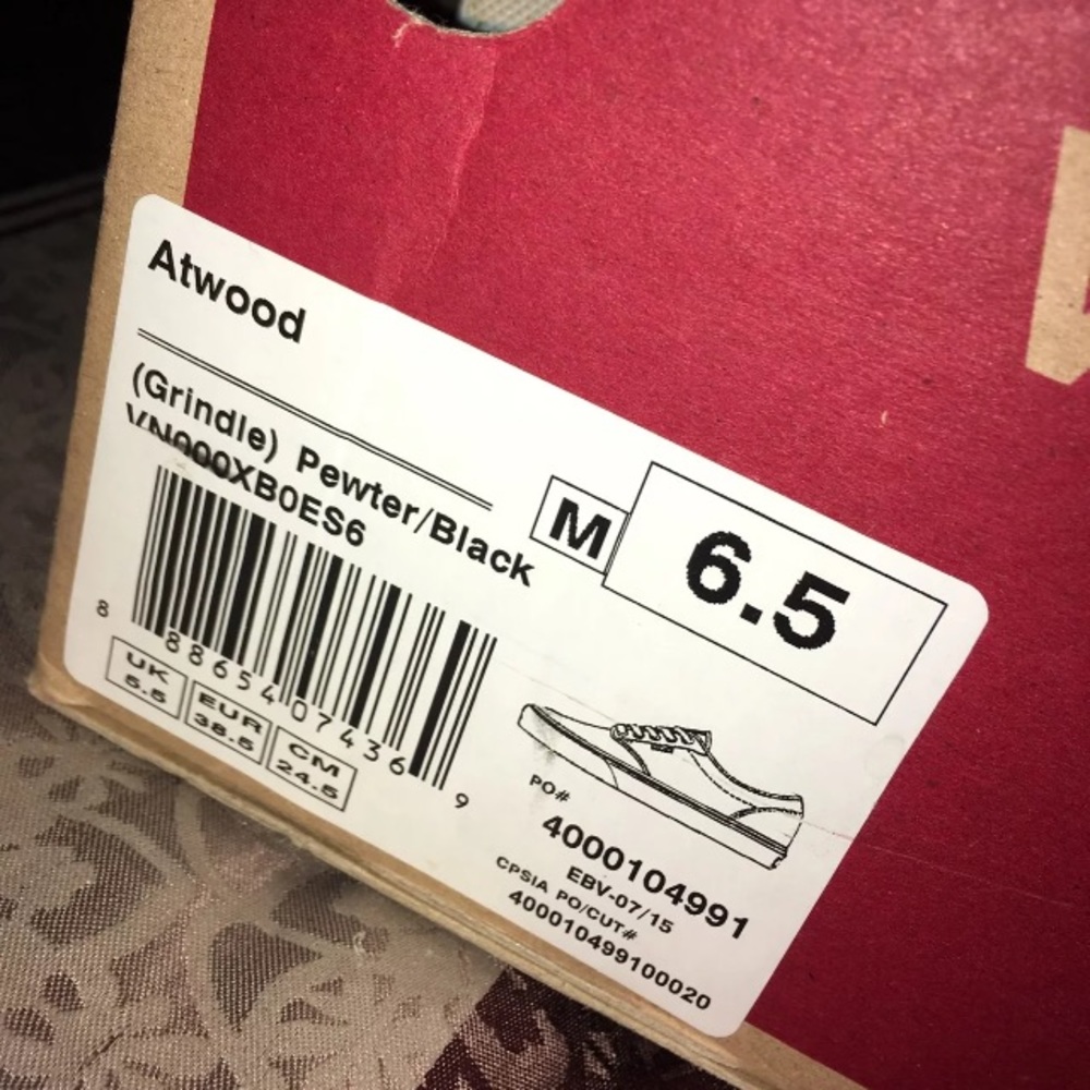 Grey atwood  vans